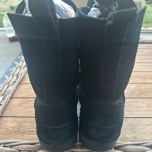 UGG Alisa Black Suede Booties 10 - Picture 4 of 7